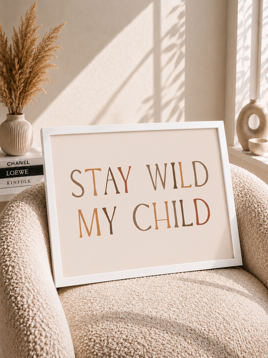 Постер Stay Wild в бяла рамка