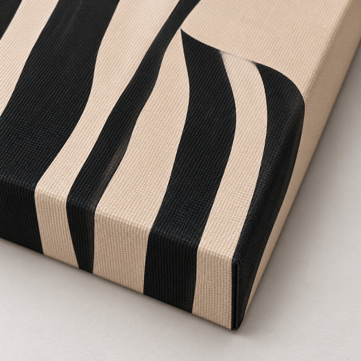 ONYX (3) — canvas corner without text